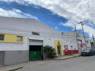 EN VENTA CONJUNTO DE 3 BODEGAS EN ESQUINA SOBRE CALLE ALDAMA DISPONIBLE EN RENTA 1 BODEGA DE 539 M2