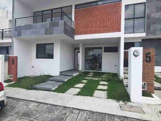 AMPLIA CASA NUEVA EN VENTA FRACC PRIVADO EN MIRADORES, 3 RECÁMARAS