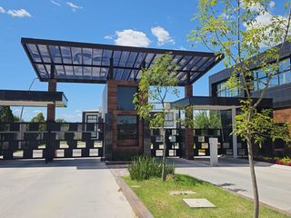Casa en Pre-Venta al norte de Aguascalientes Cerca del Tec de Mty Condominio Privado con seguridad 24/7