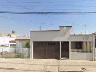 CASA EN VENTA EN COLONIA COLINAS DEL RIO EN AGUASCALIENTES