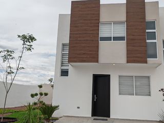 CASA EN VENTA EN NORTE DE AGS