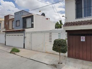 VENTA DE CASA EN LOMAS DE SANTA ANITA, AGUASCALIENTES.