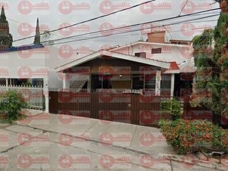 Renta de Departamento Amueblado en Fracc. Del Valle I, a 7 min de la UAA