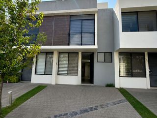 CASA EN RENTA | FRACCIONAMIENTO ELEMENT | SEGURIDAD Y AMENIDADES