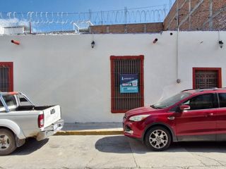 Casa antigua atrás de los Portales, Zona Centro, Silao, Gto.