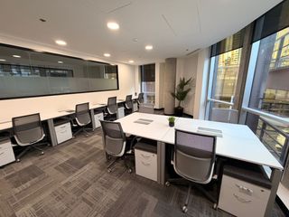 Oficina en San Pedro - Todo incluido