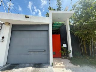Casa en renta en Ciudad del Carmen🏡 📍𝐔𝐛𝐢𝐜𝐚𝐜𝐢ó𝐧: CALLE 31 A FRACC. JUSTO SIERRA