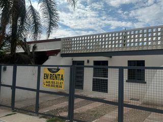 CASA EN RENTA AL PONIENTE DE AGUASCALIENTES EN COLINAS DEL RÍO