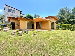 CASA EN RENTA SIN MUEBLES, VALLE DE BRAVO