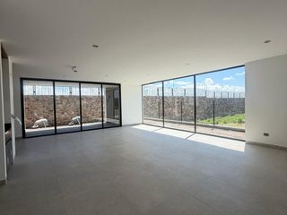 LOMAS DE CAMPANARIO NORTE $ 12 609 000