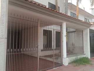 CASA EN VENTA EN AGUASCALIENTES FRACC. RIO SAN PEDRO