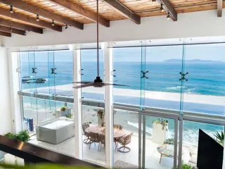 Casa Frente al Mar en Venta en Punta Bandera Tijuana con Casita