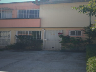 COMPRASELA AL BANCO LA Casa de Entrega Inmediata en Paseos de las Trojes, Temoaya, Estado de México
