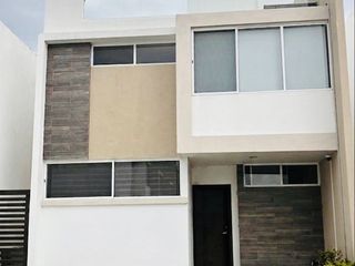 CASA EN VENTA EN CARANDAY Rancho Santa Monica