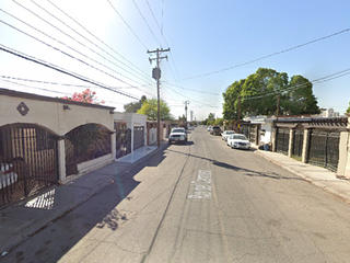 CASA EN VENTA, NUEVO MEXICALI. IAME.