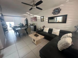 Casa Moderna en Venta en Fracc. Viña Real, al norte de Aguascalientes