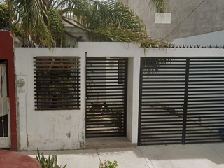 Casa en Venta en Fraccionamiento El Cardonal, Aguascalientes. LG9