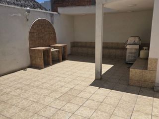 CASA EN RENTA LOMAS CUARTA . 5 RECAMARAS, SLP.
