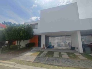 Casa en Renta en Lomas de Angelópolis 2, Excelente Opción con Ubicación Privilegiada