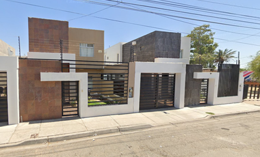 Casa en Misión de San Carlos, Mexicali, Baja California