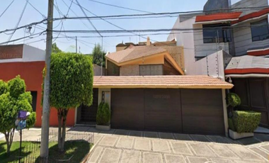 CASA EN CIUDAD SATÉLITE, NAUCALPAN, EDO MEX