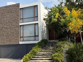 ESPECTACULAR CASA EN PUERTA AQUA