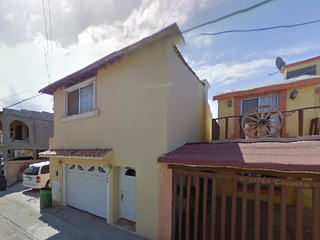CASA EN REMATE BANCARIO- Villa del Real 1ra Secc, 22845 Ensenada, B.C.