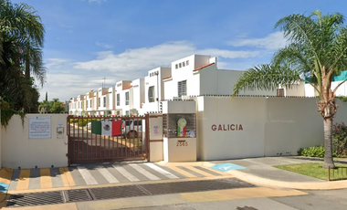 Casa de remate bancario Av Guadalajara, Altus Quintas, Tesistan Jal.