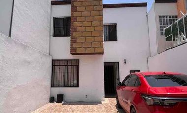 Casa en VENTA en Brisas del Carmen.