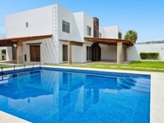 Propiedad con dos casas