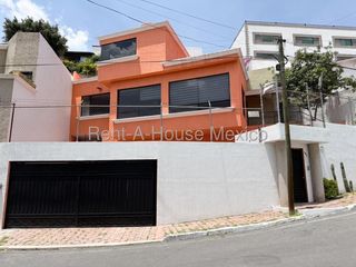 Residencia en Renta en Loma Dorada con Vista Panorámica RM165