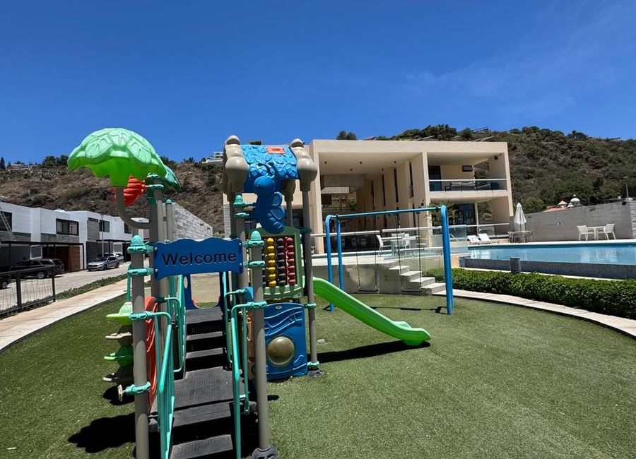 place photo 23