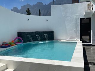 Casa en Venta en Cumbres san Agustín (Sector Privado), Monterrey, Nuevo León