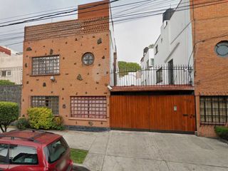 Casa de 129 m² con 3 recámaras en venta en Del Valle Sur