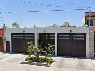 Casa en Venta en Zona Central, La Paz, Baja California Sur. CLL