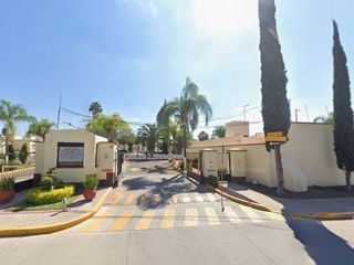 CASA EN VENTA DE REMATE DE BANCO ,Flor de Nochebuena 105, Villa Sur, 20296 Aguascalientes, Ags.