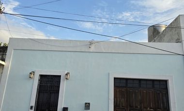 CASA EN VENTA POR PASEO DE MONTEJO
