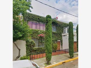 CASA EN VENTA EN ROMERO DE TERREROS, COYOACÁN