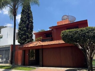 CASA EN RENTA BUGAMBILIAS ZAPOPAN
