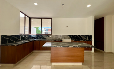 CASA EN VENTA EN PARQUE NATURA MÉRIDA