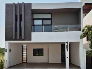 Casa en RENTA en Cumbres Élite Premier