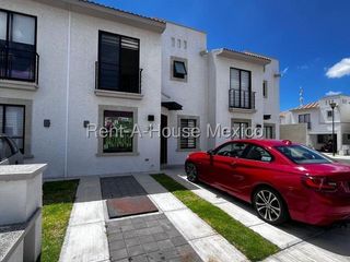 Casa en renta de 3 recámaras con espacio para 4ta recámara en planta baja – Querétaro