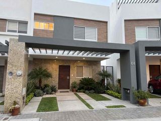 SE RENTA CASA AMUEBLADA EN EL MIRADOR