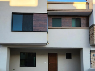 CASA EN RENTA EN LA VISTA RESIDENCIAL, QUERÉTARO