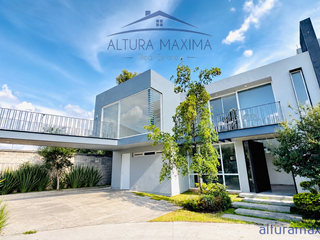 Casa en Venta El Bajío Habitat Zapopan