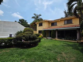 Venta/Renta: Casa en Zona Residencial Exclusiva de Acapatzingo