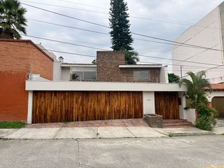 Casa en Renta en Colomos Providencia