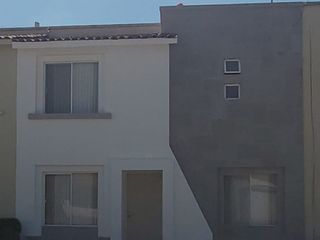 CASA EN VENTA EN CERRADA SAN PEDRO, RANCHO SANTA MONICA