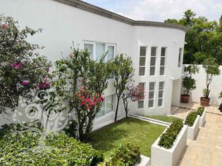 IMPECABLE RESIDENCIA CON GRAN METRAJE CERCANO A GREEGATES Y CLUB REFORMA.