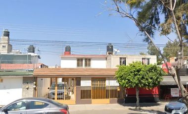 Casa en Venta - Col. FOVISSSTE, Celaya, Guanajuato